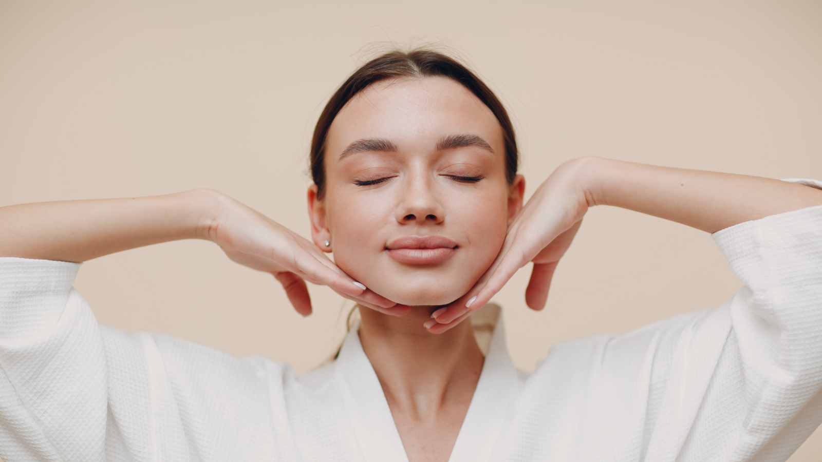 REJUVENECIMIENTO FACIAL & PERFILADO